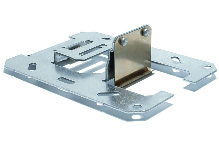 Kombinationen von Federn und mechanischen Bauteilen